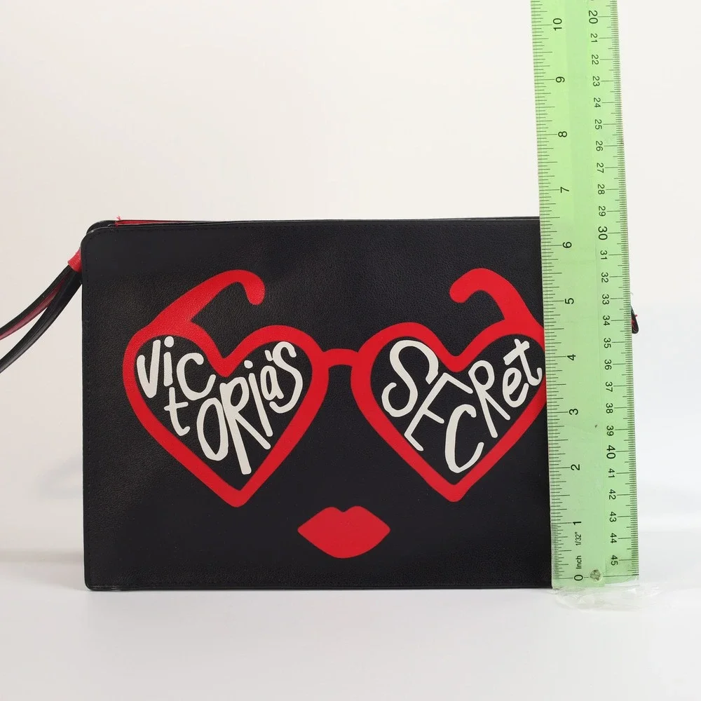 Victorias Secret Too Glam To Give A Damn Black Red Heart Sunglasses Makeup Bag